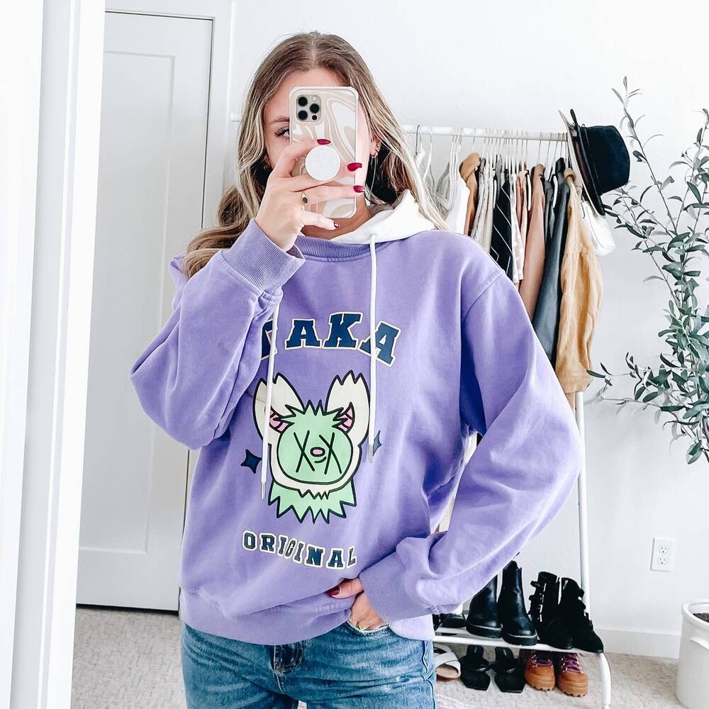TAKA ORIGINAL Moody Bob Purple Graphic‎ Hoodie